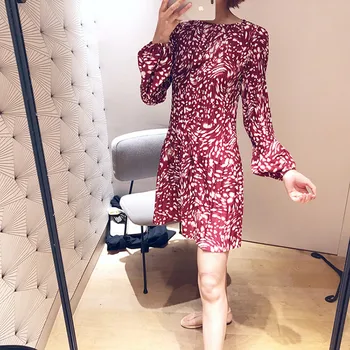 Women's Printed O-neck Mini Dress Long Lantern Sleeve Pleated Sweet 2020 Spring Summer Lady Short Dress
Women's Printed O-neck Mini Dress Long Lantern Sleeve Pleated Sweet 2020 Spring Summer Lady Short Dress