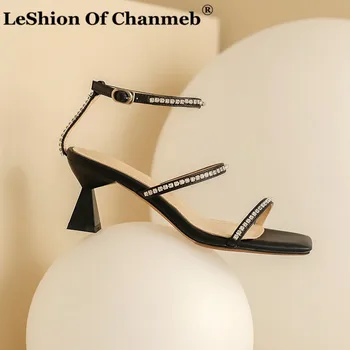 Sexy Spike Heels Rhinestone Sandals for Women Ladies Big Size 43 Narrow Band Ankle Strap Sandles Woman Female Summer White Shoes
Sexy Spike Heels Rhinestone Sandals for Women Ladies Big Size 43 Narrow Band Ankle Strap Sandles Woman Female Summer White Shoes