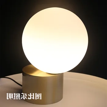 Modern Led Glass Ball Table Lamp Night Lighting Living Room Bed Head Simple Post Nordic Metal Glass Ball Table Lamp lustre
Modern Led Glass Ball Table Lamp Night Lighting Living Room Bed Head Simple Post Nordic Metal Glass Ball Table Lamp lustre