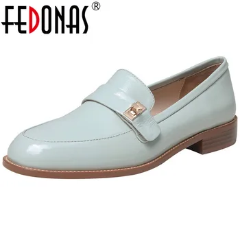 FEDONAS Classic Buckle Pumps Women Spring Autumn Euro Style Casual Office Shoes Woman Genuine Leather Lglossy Retro High Heeled
FEDONAS Classic Buckle Pumps Women Spring Autumn Euro Style Casual Office Shoes Woman Genuine Leather Lglossy Retro High Heeled