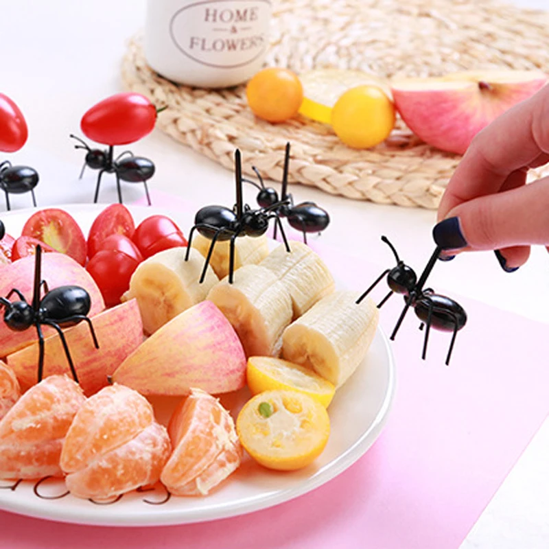 12Pcs/one box Funny Ant Fruit Fork Plastic Cake Dessert Forks Party Tableware Children fruit pick
12Pcs/one box Funny Ant Fruit Fork Plastic Cake Dessert Forks Party Tableware Children fruit pick