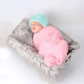 Solid Warm Photography Props Soft Newborn Swaddling Mat Background Reusable Wrap Baby Blanket Comfortable Monthly Artificial Fur
Solid Warm Photography Props Soft Newborn Swaddling Mat Background Reusable Wrap Baby Blanket Comfortable Monthly Artificial Fur