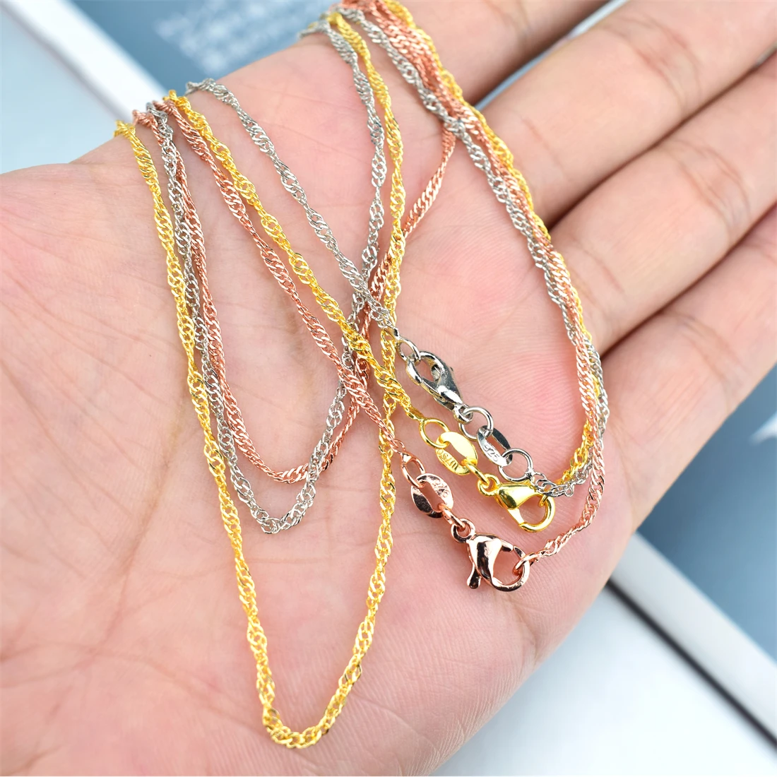 Ladies Water Wave Necklace Chain Stainless Steel Rope Chain Jewelry Accessories DIY Chain Bulk Wholesale
Ladies Water Wave Necklace Chain Stainless Steel Rope Chain Jewelry Accessories DIY Chain Bulk Wholesale