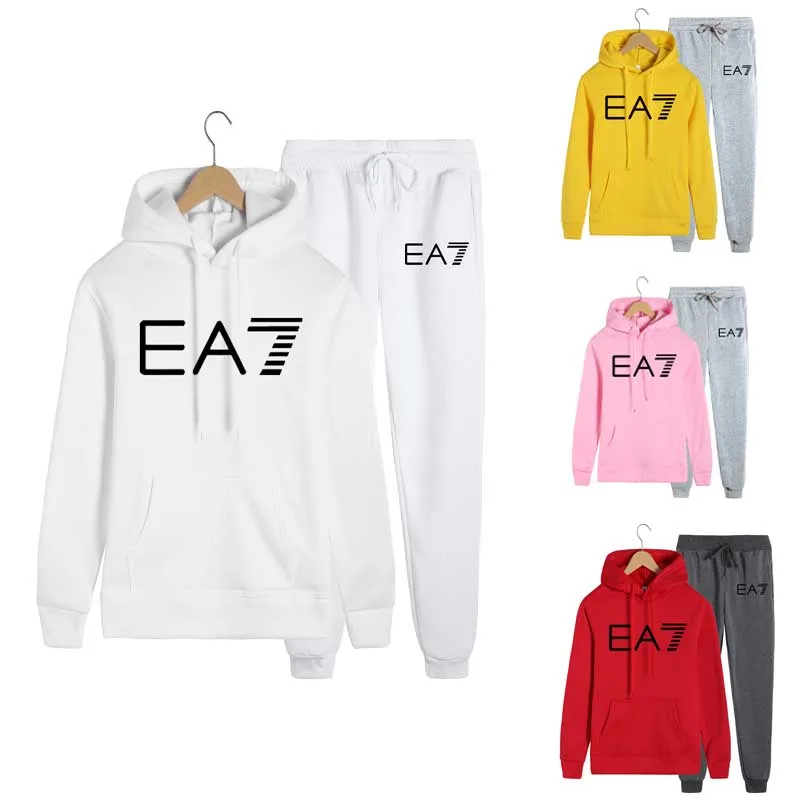 2020 Casual Long sleeve Tracksuit men 2 Piece Set printing Hooded Sweatshirt And Pants Sportwear Suit pullover Hoodies Clothes
2020 Casual Long sleeve Tracksuit men 2 Piece Set printing Hooded Sweatshirt And Pants Sportwear Suit pullover Hoodies Clothes