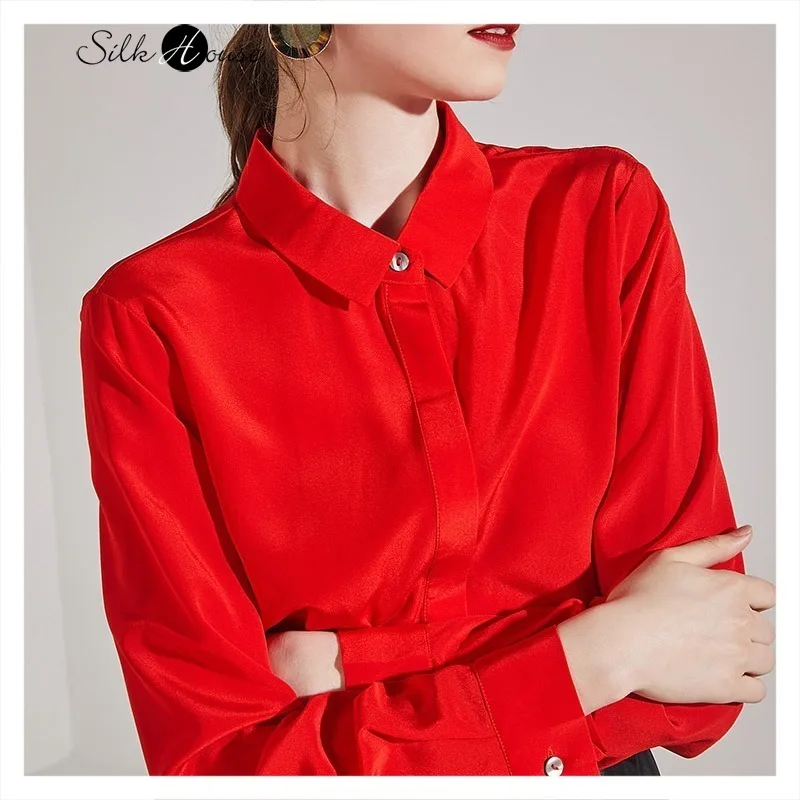 2020 fashion new solid color mulberry silk silk small square collar red long sleeve women's shirt
2020 fashion new solid color mulberry silk silk small square collar red long sleeve women's shirt