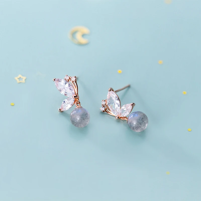MloveAcc Butterfly Earrings 925 Sterling Silver Openwork CZ Butterfly Stud Earrings for Women Argent Bijoux Gift for Kids
MloveAcc Butterfly Earrings 925 Sterling Silver Openwork CZ Butterfly Stud Earrings for Women Argent Bijoux Gift for Kids