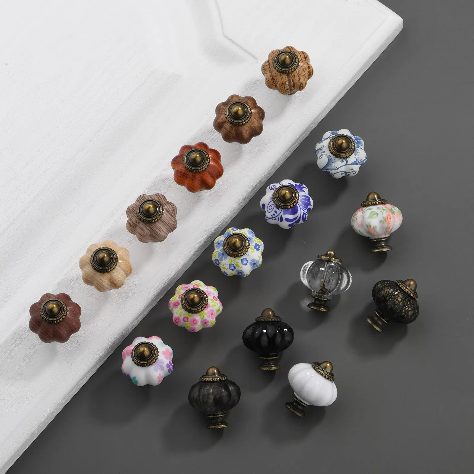 New arrival hand painted Acrylic pumpkin knobs cabinet drawer handles pulls Pack of one knob with screw
New arrival hand painted Acrylic pumpkin knobs cabinet drawer handles pulls Pack of one knob with screw