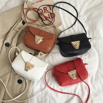 2020 new summer Korean mobile phone bag messenger bag shoulder lock simple fresh simple soft leather small square bag
2020 new summer Korean mobile phone bag messenger bag shoulder lock simple fresh simple soft leather small square bag