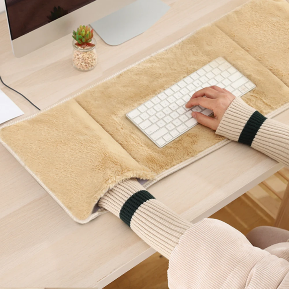 Plush Mouse Pad Keyboard Computer Notebook Warm Pad Office Computer Desk Mat Warming Pad
Plush Mouse Pad Keyboard Computer Notebook Warm Pad Office Computer Desk Mat Warming Pad