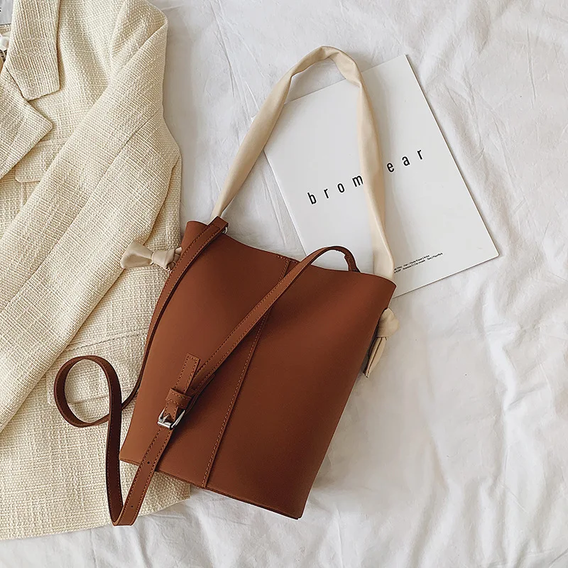 Casual Western Style Big Bag Women's 2019 New Style Fashion Bucket Bag Students Casual Large-Volume Crossbody Bag
Casual Western Style Big Bag Women's 2019 New Style Fashion Bucket Bag Students Casual Large-Volume Crossbody Bag