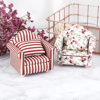 1/12 Mini Floral Print Sofa Cushion Model Dollhouse Room Decor Photography Prop Miniature Home Decorative Ornaments New
1/12 Mini Floral Print Sofa Cushion Model Dollhouse Room Decor Photography Prop Miniature Home Decorative Ornaments New