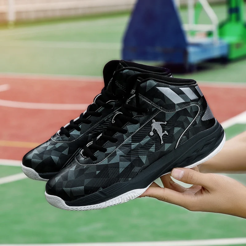 Homem de alta qualidade sapatos de basquete casal amortecimento leve ginásio treinamento tênis anti-skid respirável masculino esportes ao ar livre sapatos Homem de alta qualidade sapatos de basquete casal amortecimento leve ginásio treinamento tênis anti-skid respirável masculino esportes ao ar livre sapatos