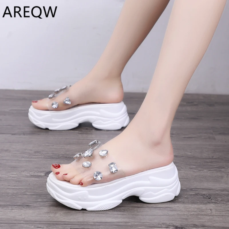 2020 Summer Fashion Boutique Women Sandals Heels Slippers Sloping Heel Quality PVC Material Multiple Colour Woman Shoes
2020 Summer Fashion Boutique Women Sandals Heels Slippers Sloping Heel Quality PVC Material Multiple Colour Woman Shoes