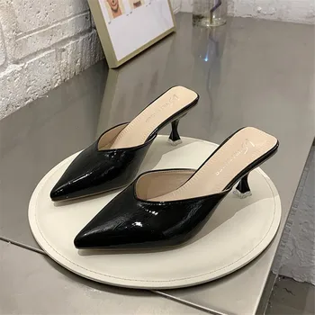 Ladies Mules 2020 Women Pointed Toe Low Heels New Woman Fashion Slippers Women's Outside Casual Slides Female Beach Shoes
Ladies Mules 2020 Women Pointed Toe Low Heels New Woman Fashion Slippers Women's Outside Casual Slides Female Beach Shoes