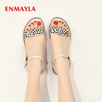 ENMAYLA 2020 Sexy Leopard Print Women Sandals Genuine Leather Casual Buckle Strap Platform Sandals Low Heels Big Girl Shoes
ENMAYLA 2020 Sexy Leopard Print Women Sandals Genuine Leather Casual Buckle Strap Platform Sandals Low Heels Big Girl Shoes