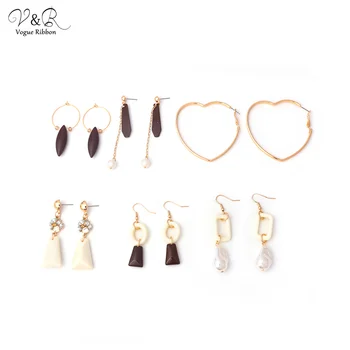 New Trendy 2020 Diy Package Jewelry Set Earrings Set With Love Heart/ Pearl/ Acrylic Glass Beaded/ Rhinstone Charm Gold Earrings
New Trendy 2020 Diy Package Jewelry Set Earrings Set With Love Heart/ Pearl/ Acrylic Glass Beaded/ Rhinstone Charm Gold Earrings