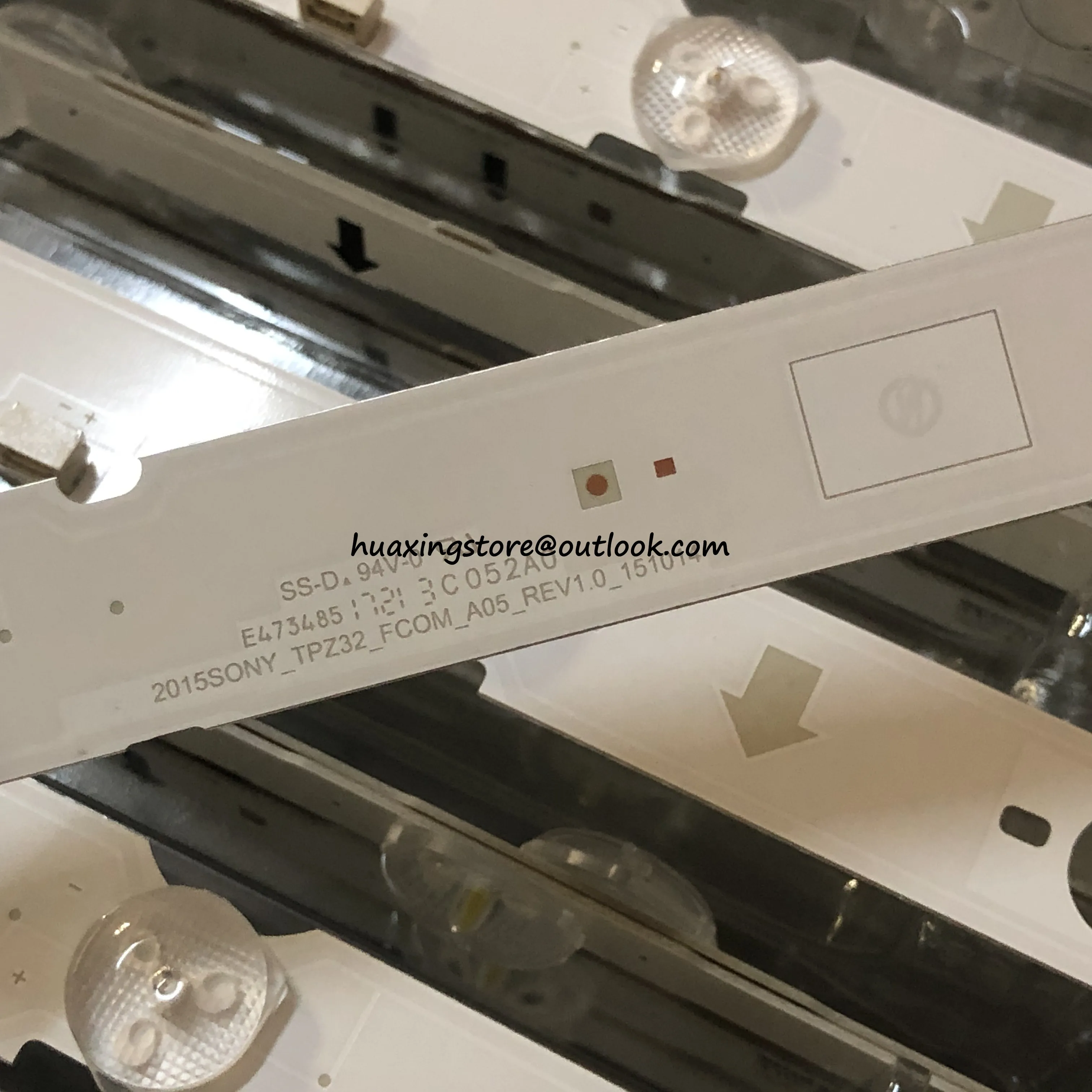 2PCS/Kit 522MM LED Backlight Strip 5 Lamps 2015SONY_TPZ32_FCOM_A05_REV1.0 For KDL-32W600D
2PCS/Kit 522MM LED Backlight Strip 5 Lamps 2015SONY_TPZ32_FCOM_A05_REV1.0 For KDL-32W600D