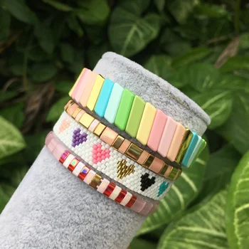 Light Colour Bracelet Adjustable, Fringe Bracelet Combination Stacked , Enamel bracelet With pendant , beads bracelets.
Light Colour Bracelet Adjustable, Fringe Bracelet Combination Stacked , Enamel bracelet With pendant , beads bracelets.