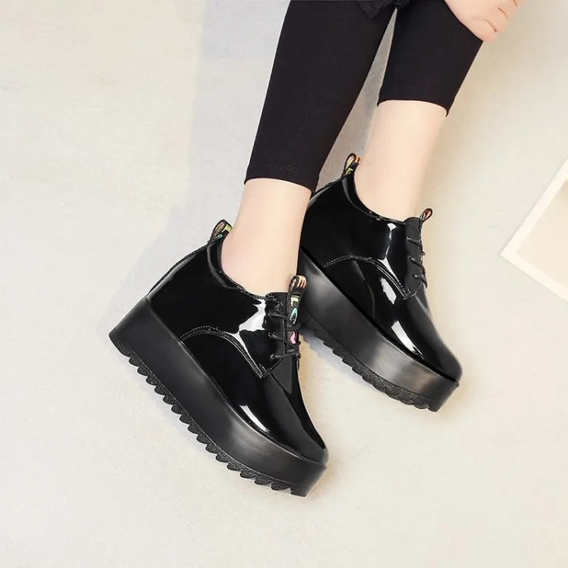 European style casual increase small leather shoes female British wind new spring thick bottom platform single shoes Z15-30
European style casual increase small leather shoes female British wind new spring thick bottom platform single shoes Z15-30