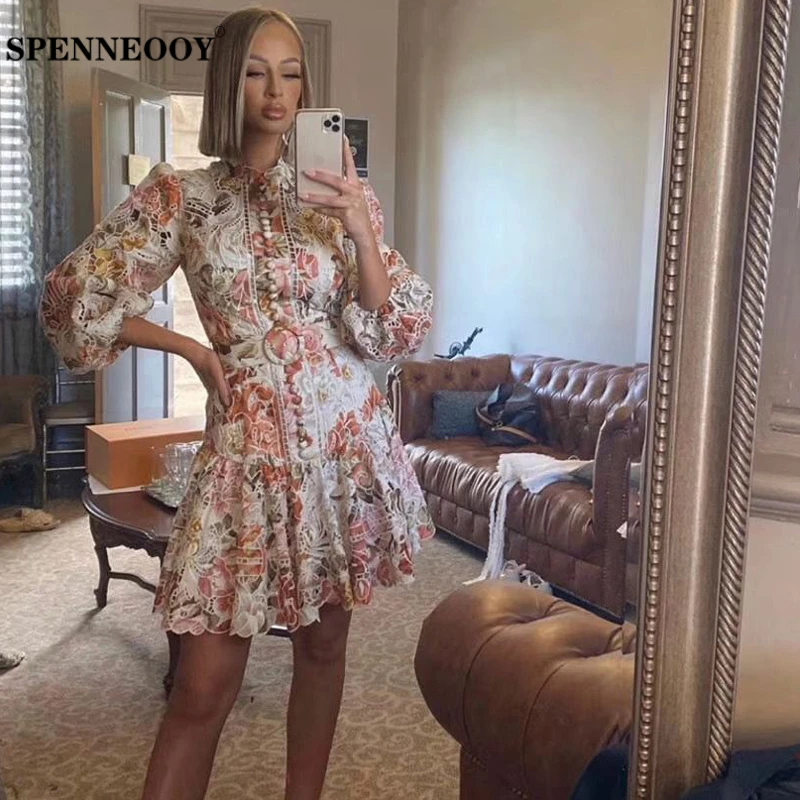 SPENNEOOY Designer Custom Runway Women Summer Mini Dress Lantern Sleeve Hollow Out Printed Ruffles Ladies Holiday Short Dresses
SPENNEOOY Designer Custom Runway Women Summer Mini Dress Lantern Sleeve Hollow Out Printed Ruffles Ladies Holiday Short Dresses
