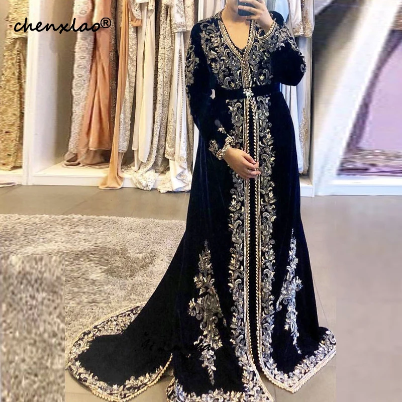 Luxury Velour Muslim Evening Dresses Appliques Long Sleeves V Neck Islamic Dubai Saudi Arabic Kaftan Formal Occasion Prom Gowns
Luxury Velour Muslim Evening Dresses Appliques Long Sleeves V Neck Islamic Dubai Saudi Arabic Kaftan Formal Occasion Prom Gowns