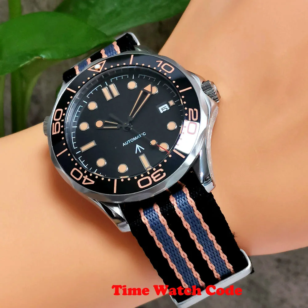 41mm Automatic Men's Watch Date Display NH35 Miyota 8215 Movement Black Dial Sapphire Glass Nylon Strap Ceramic Bezel Insert
41mm Automatic Men's Watch Date Display NH35 Miyota 8215 Movement Black Dial Sapphire Glass Nylon Strap Ceramic Bezel Insert