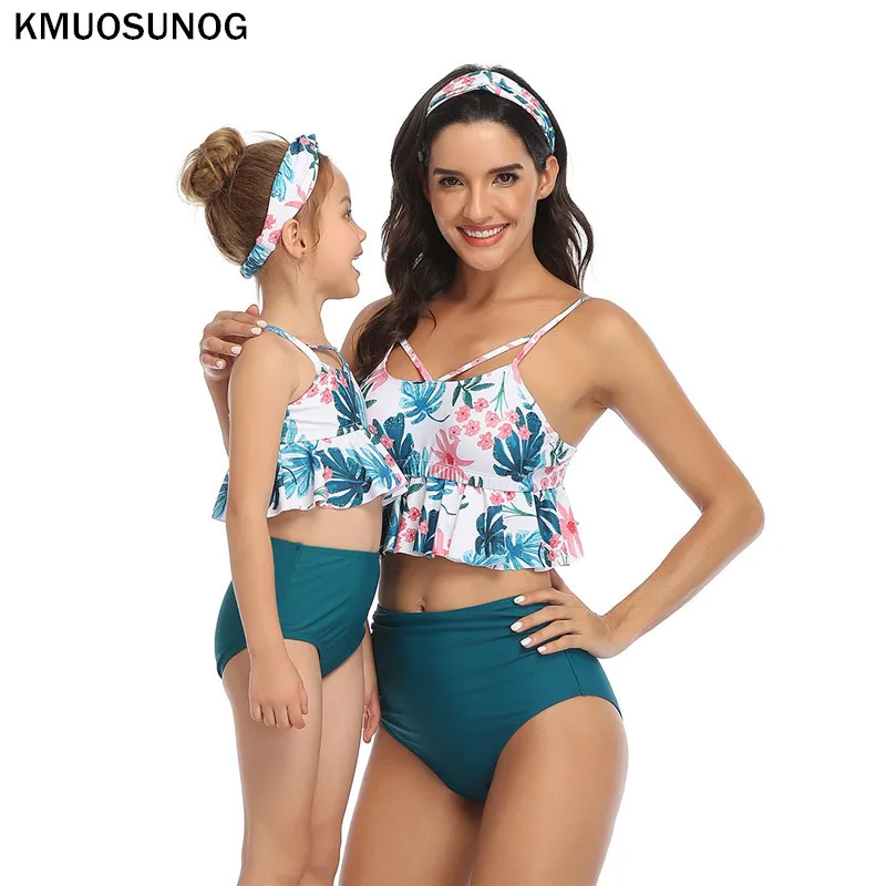 Mother daughter swimwear Family matching swimsuit Leaf Print Ruffled High Waist Bikini Set 2020 New Mommy and me swimsuits C0705
Mother daughter swimwear Family matching swimsuit Leaf Print Ruffled High Waist Bikini Set 2020 New Mommy and me swimsuits C0705