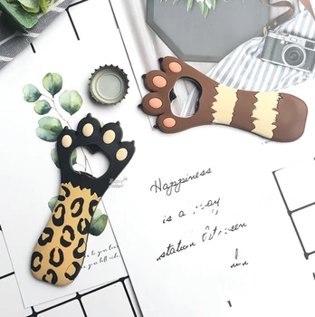 20 Pcs Cat Paw Beer Bottle Openers Multifunctional Fridge Magnet for Cat Claw Corkscrew Bar Tools
20 Pcs Cat Paw Beer Bottle Openers Multifunctional Fridge Magnet for Cat Claw Corkscrew Bar Tools