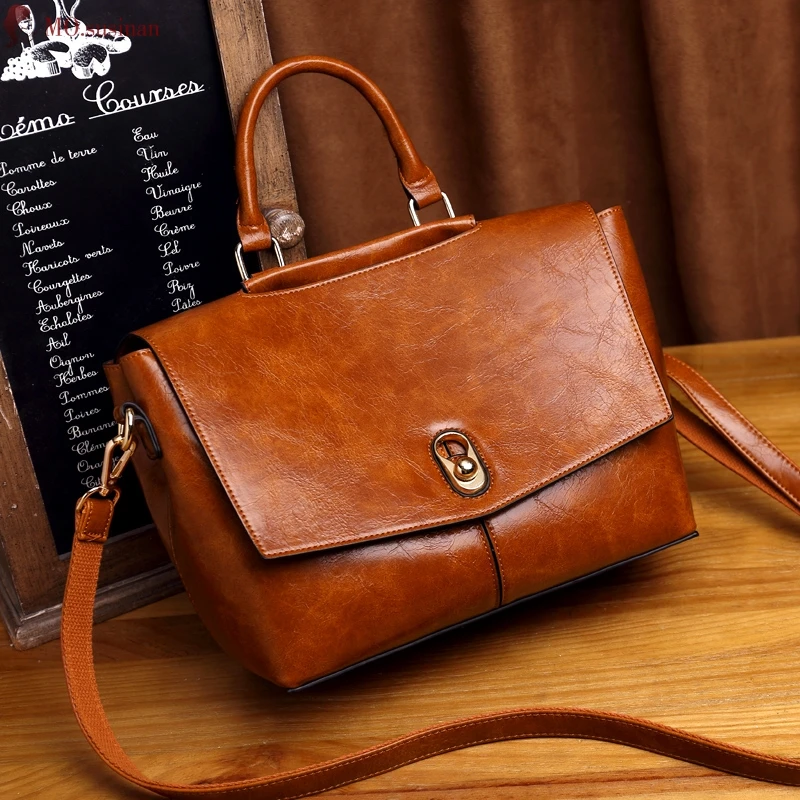 Luxury Handbag Women Bags Designer 2019 Fall New High Quality Oil Wax Leather Shoulder Crossbody Bag Ladies Large Capacity Tote
Luxury Handbag Women Bags Designer 2019 Fall New High Quality Oil Wax Leather Shoulder Crossbody Bag Ladies Large Capacity Tote