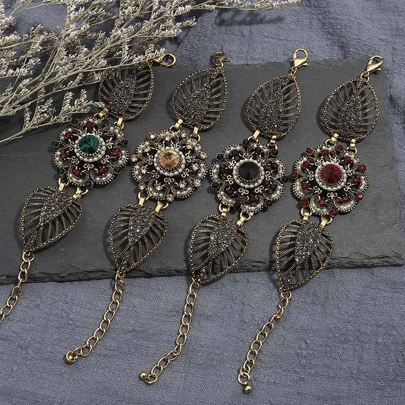 Crazy Feng Charm Indian Women Link Bracelet Antique Gold Color Red Blue CZ Crystal Bohemia Ethnic Wedding Bridal Vintage Jewelry
Crazy Feng Charm Indian Women Link Bracelet Antique Gold Color Red Blue CZ Crystal Bohemia Ethnic Wedding Bridal Vintage Jewelry