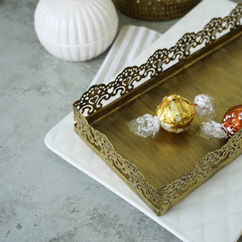 Tobs Rectangle cupcake tray 30*10cm black gold wedding cake tools for display decoration plate party event Perfume storage
Tobs Rectangle cupcake tray 30*10cm black gold wedding cake tools for display decoration plate party event Perfume storage