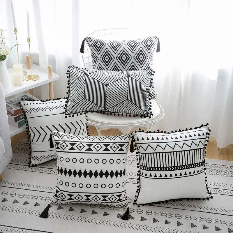 Simple Sofa Decorative Cushion Cover White Black Rectangle Pillow Cover Soft Boho Geometric Pom Pom Ball Fringe Pillow Case
Simple Sofa Decorative Cushion Cover White Black Rectangle Pillow Cover Soft Boho Geometric Pom Pom Ball Fringe Pillow Case