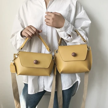 Vintage PU Leather Crossbody Bags Women Travel Handbag Women Wide Shoulder Strap Bag Simple Shoulder Messenger Cross Body Pack
Vintage PU Leather Crossbody Bags Women Travel Handbag Women Wide Shoulder Strap Bag Simple Shoulder Messenger Cross Body Pack