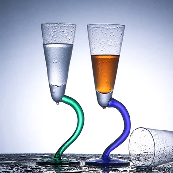 Bending Pigmented Champgane Glass Irregular Design Glass Cocktail Goblet Sherry Wine Cup Party Drinkware Bar Serving Accessories
Bending Pigmented Champgane Glass Irregular Design Glass Cocktail Goblet Sherry Wine Cup Party Drinkware Bar Serving Accessories