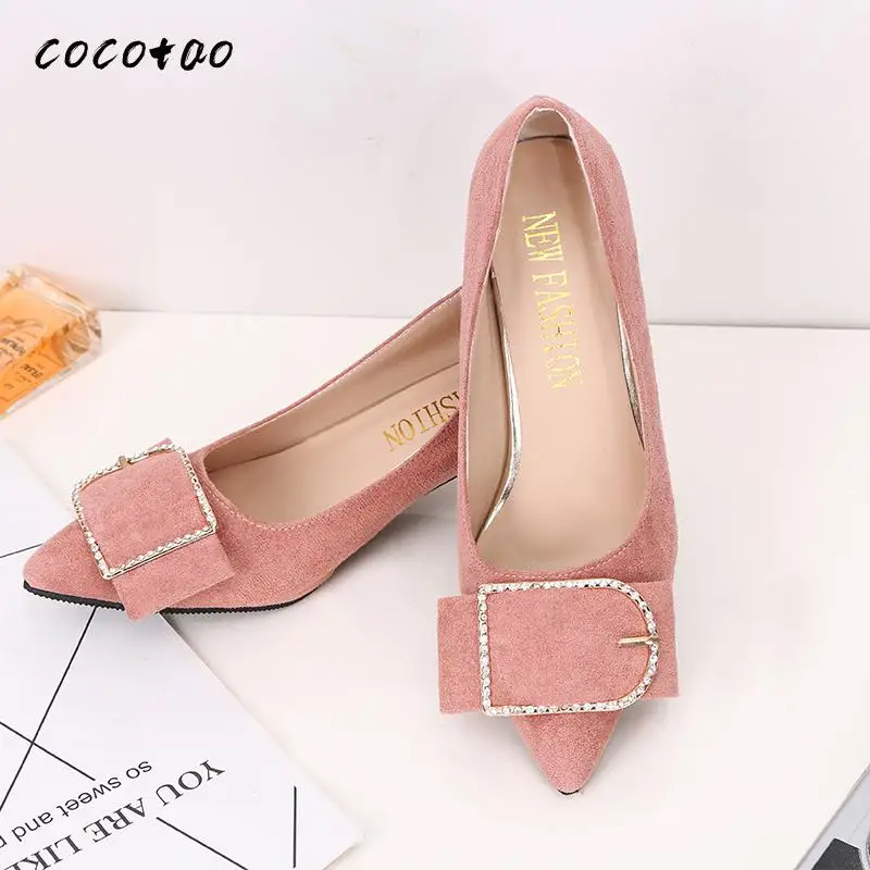 2020 Autumn New Stiletto Pointed Toe Shallow Mouth Single Shoes Women's Mid-heel Wild Rhinestone Low-heel Scoop Work Shoes
2020 Autumn New Stiletto Pointed Toe Shallow Mouth Single Shoes Women's Mid-heel Wild Rhinestone Low-heel Scoop Work Shoes