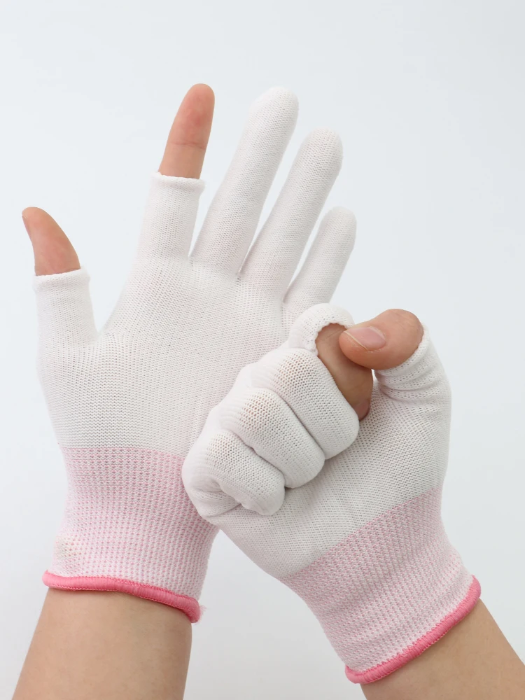 Tea-picking Gloves, Labor Protection, Wear-resistant Belt, Adhesive Thin Anti-skid Articles, Operational Protection Work, Men's
Tea-picking Gloves, Labor Protection, Wear-resistant Belt, Adhesive Thin Anti-skid Articles, Operational Protection Work, Men's