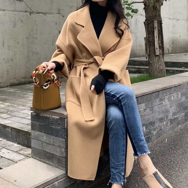 Classic double-breasted blazer double-faced wool coat female short woolen coat high-end white office casual women's clothing
Classic double-breasted blazer double-faced wool coat female short woolen coat high-end white office casual women's clothing