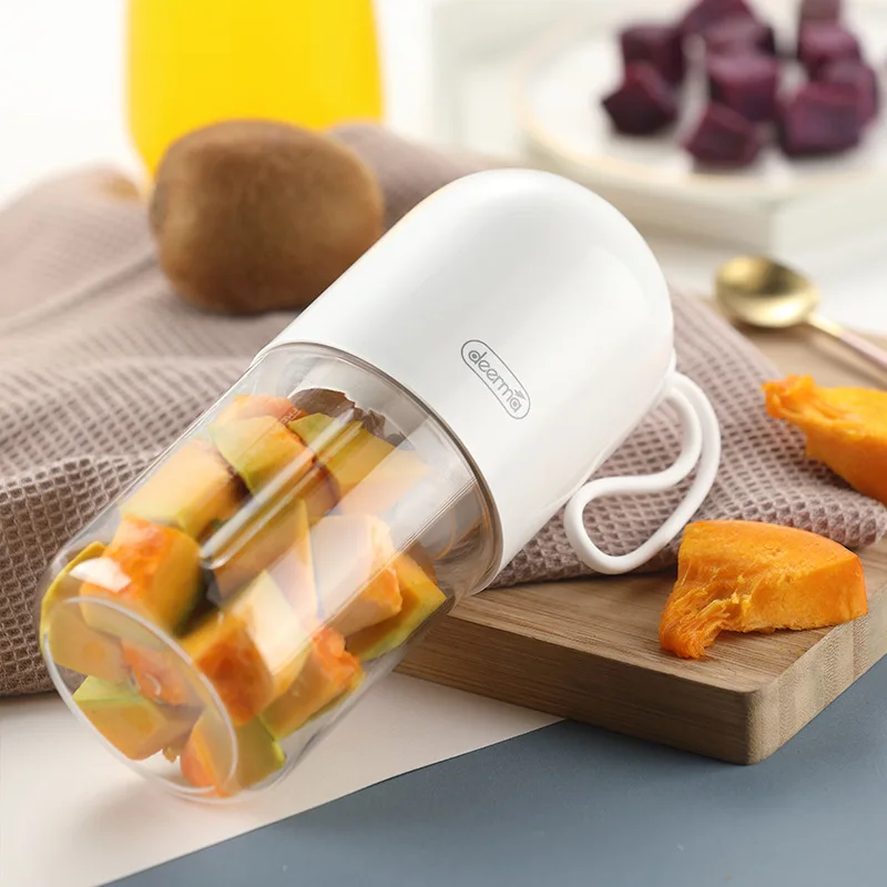 DEERMA 300ML Capacity Juice Maker Built-in 1200mAh Battery Outdoor Juicer Capsule Shpe Fruit Blender DC5V USB Rechargeable
DEERMA 300ML Capacity Juice Maker Built-in 1200mAh Battery Outdoor Juicer Capsule Shpe Fruit Blender DC5V USB Rechargeable