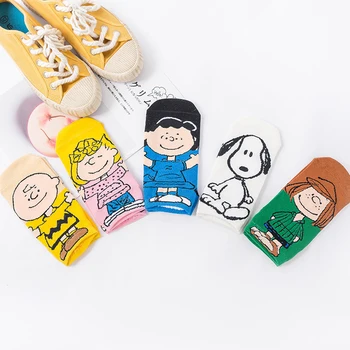 2020 new 1 pair of fashion women socks cotton color dog Harajuku cool happy cute funny summer original girls invisible socks
2020 new 1 pair of fashion women socks cotton color dog Harajuku cool happy cute funny summer original girls invisible socks