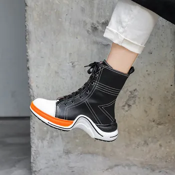 YMECHIC New 2019 Autumn Winter Casual Ankle Boots for Women Black Platform Booties Creepers Ladies Shoes Comfortable Size 34-43
YMECHIC New 2019 Autumn Winter Casual Ankle Boots for Women Black Platform Booties Creepers Ladies Shoes Comfortable Size 34-43