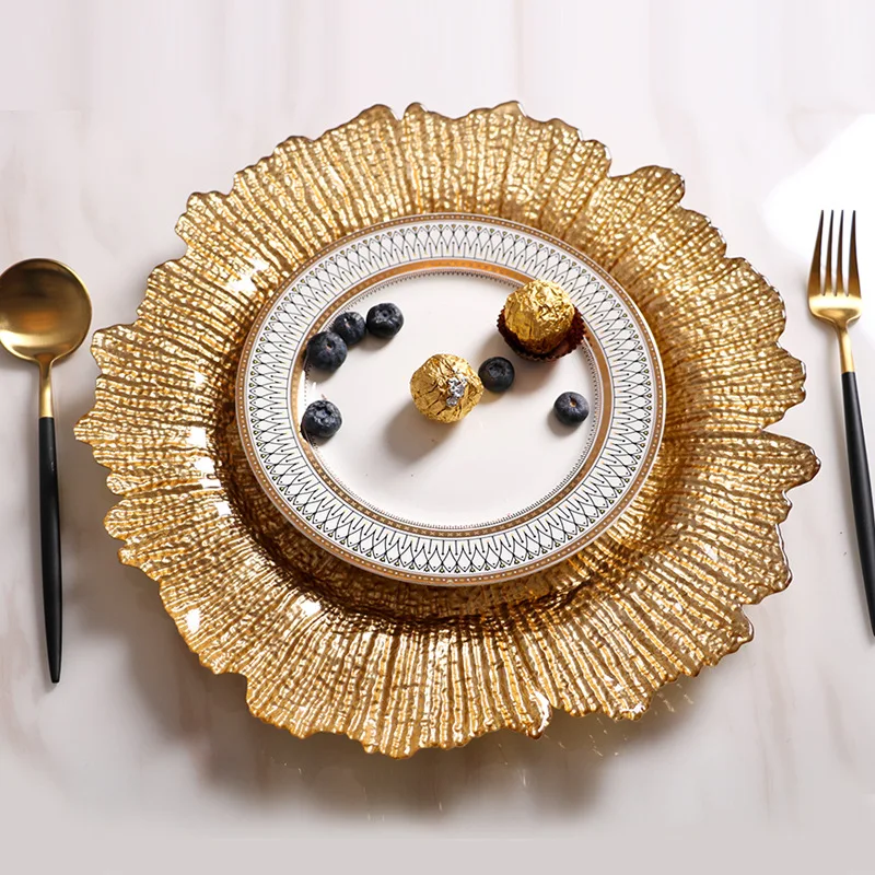 Tree Pattern Glass Tray Fancy Irregular Household Dinner Fruit Plates Lead-free Glass with Electroplating Craft Decorations
Tree Pattern Glass Tray Fancy Irregular Household Dinner Fruit Plates Lead-free Glass with Electroplating Craft Decorations