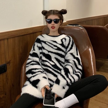 Autumn 2020 New Korean Style Lazy Wind Zebra-Stripe Mink-like Loose-Fit Long-Sleeved Sweater Women Pullover Top
Autumn 2020 New Korean Style Lazy Wind Zebra-Stripe Mink-like Loose-Fit Long-Sleeved Sweater Women Pullover Top