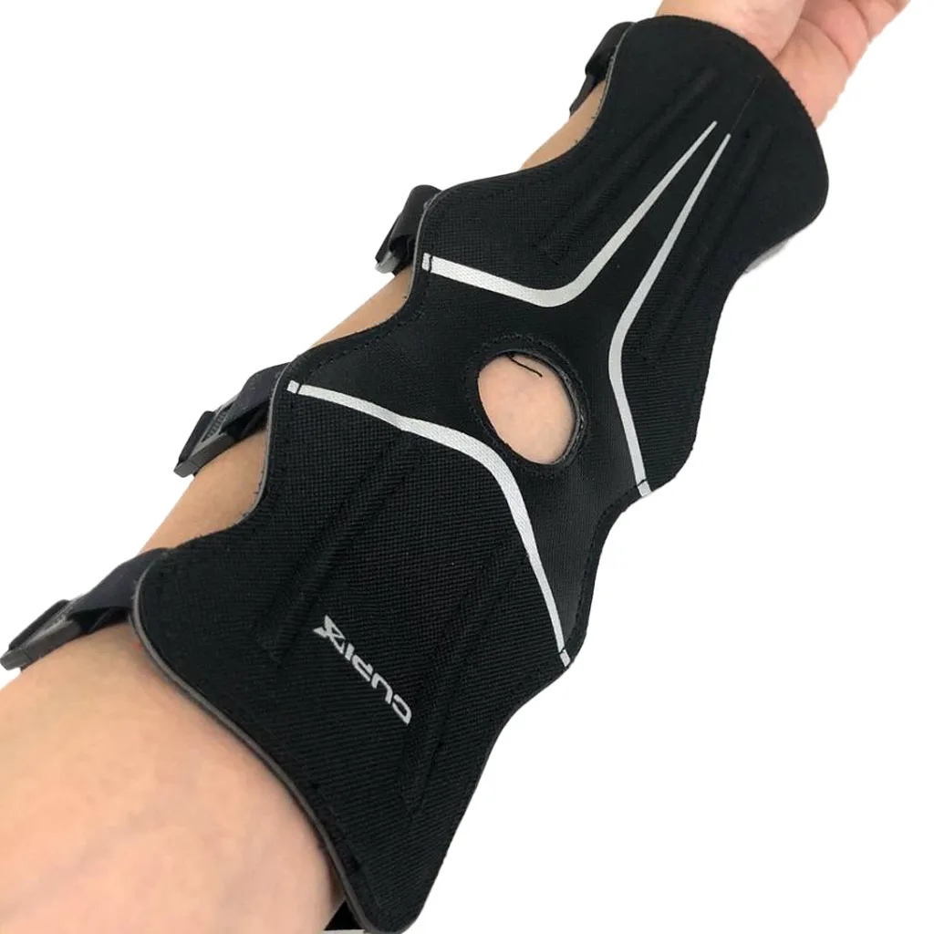 Archery 4-Strap Armguard Outdoor Hunting Arm Guard Quick Release Arm Protection Kit Archery 4-Strap Armguard Outdoor Hunting Arm Guard Quick Release Arm Protection Kit