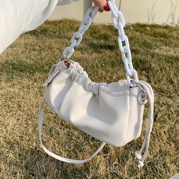 Elegant Female Chain Tote bag 2020 Fashion New High quality Soft Leather Women's Designer Handbag Casual Shoulder Messenger Bag 
Elegant Female Chain Tote bag 2020 Fashion New High quality Soft Leather Women's Designer Handbag Casual Shoulder Messenger Bag