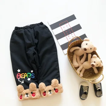 Three-dimensional bear pattern cute children's pants plus velvet warm autumn and winter trousers
Three-dimensional bear pattern cute children's pants plus velvet warm autumn and winter trousers