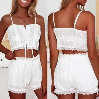 Christmas Lace Sexy Bra Set Push Up Seamless Lingerie Set Women Transparent Bra and High Waist Panties Soft Underwear Set White
Christmas Lace Sexy Bra Set Push Up Seamless Lingerie Set Women Transparent Bra and High Waist Panties Soft Underwear Set White