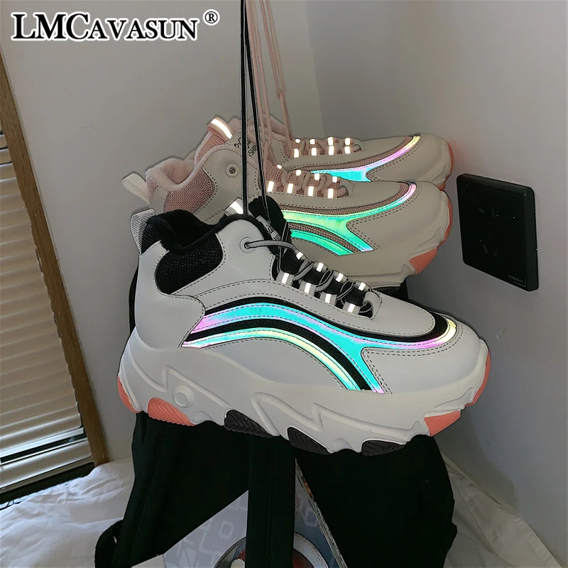 LMCAVASUN Women Winter Clunky Sneaker Casual Fur Suede Shoes Leather Platform Plush High Dad Shoes Ladies Thick Bottom Shoes 
LMCAVASUN Women Winter Clunky Sneaker Casual Fur Suede Shoes Leather Platform Plush High Dad Shoes Ladies Thick Bottom Shoes
