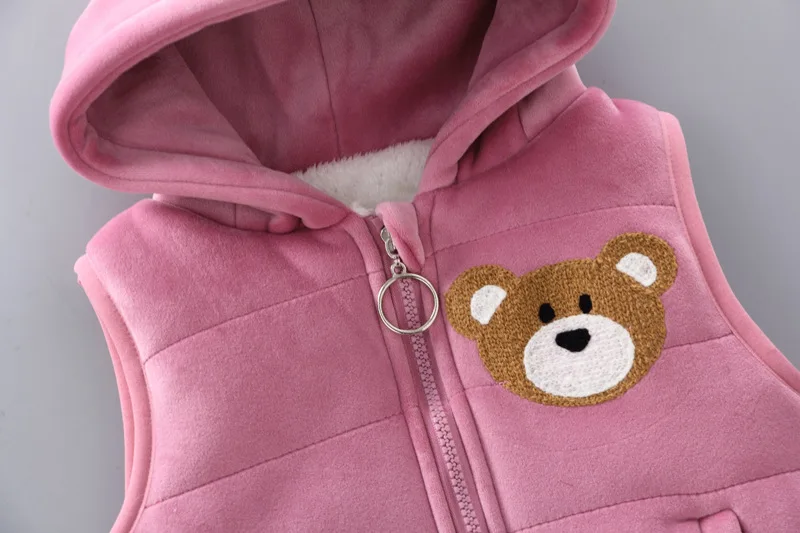Baby boy clothes winter plus velvet thick three-piece children's warm cartoon dinosaur bear hooded sweater baby girl suit Baby boy clothes winter plus velvet thick three-piece children's warm cartoon dinosaur bear hooded sweater baby girl suit