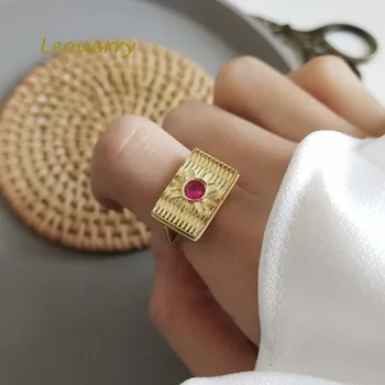Leouerry 925 Sterling Silver Red Crystal Zircon Wisdom Rings Gold Texture Design Opening Rings for Women Silver 925 Jewelry Gift
Leouerry 925 Sterling Silver Red Crystal Zircon Wisdom Rings Gold Texture Design Opening Rings for Women Silver 925 Jewelry Gift