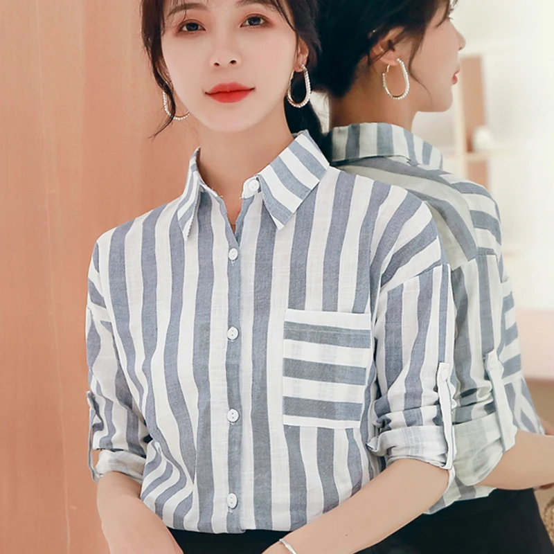 shintimes Blouses Woman 2020 Spring And Summer New Stripes Ladies Tops Long Sleeve Korean Pocket Women Blouses Button Cardigan
shintimes Blouses Woman 2020 Spring And Summer New Stripes Ladies Tops Long Sleeve Korean Pocket Women Blouses Button Cardigan